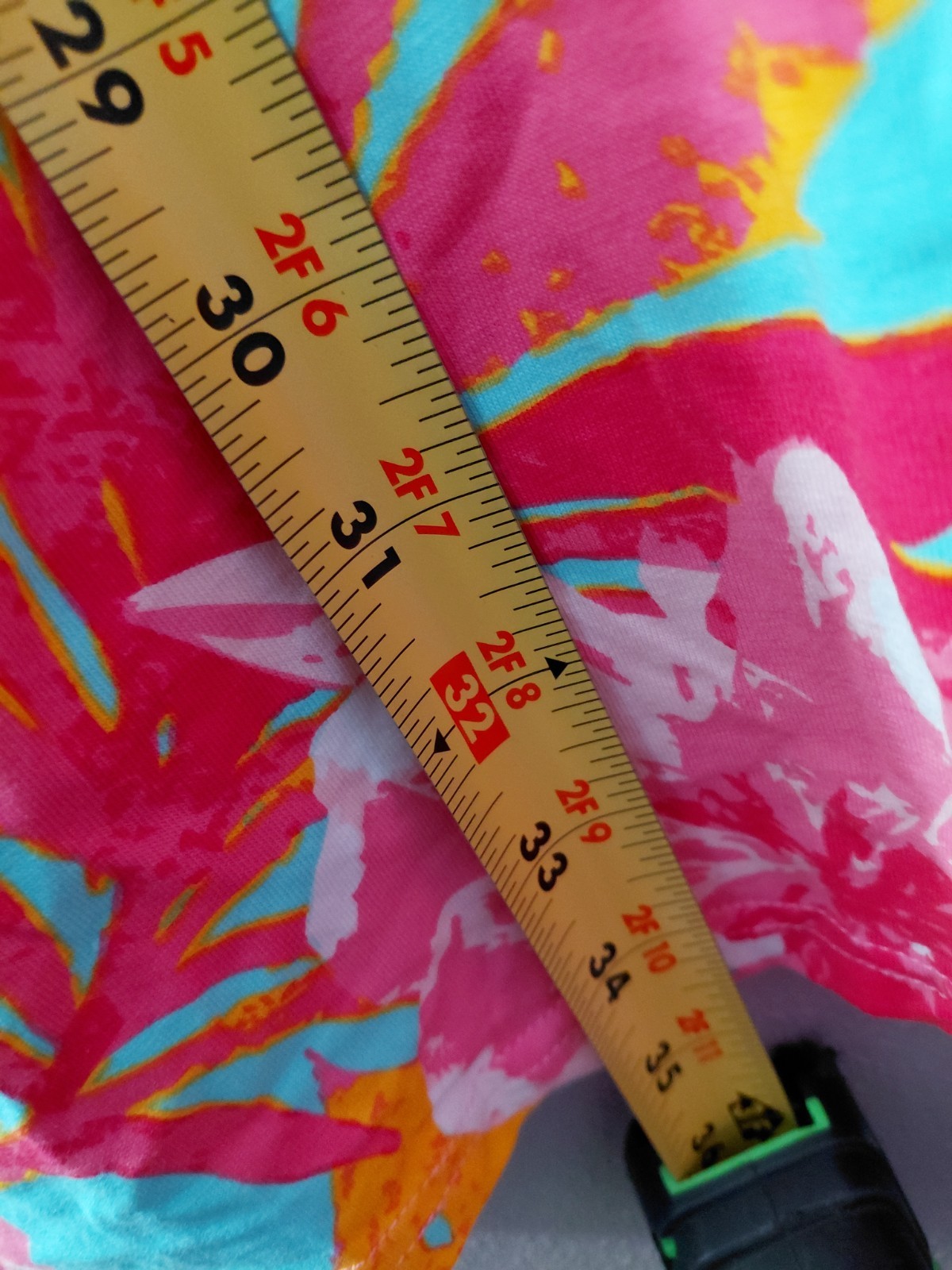 Ana Clare Finlay Knee Length Sheath Dress in Tahiti Print Size Medium