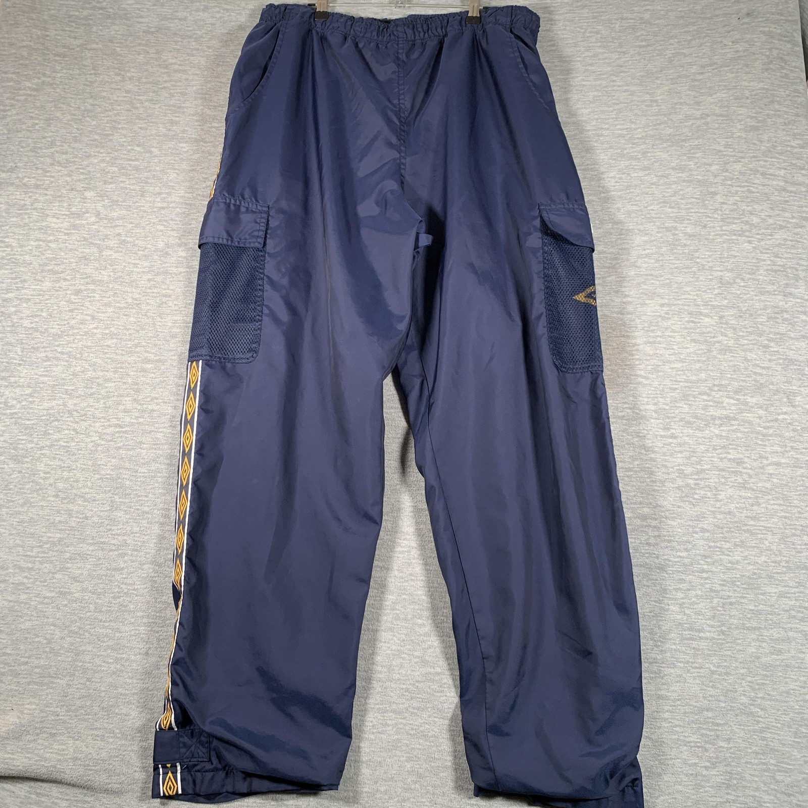 Umbro Pants Mens Large Blue Track Pants Soccer Cargo Mesh Logo UM18001