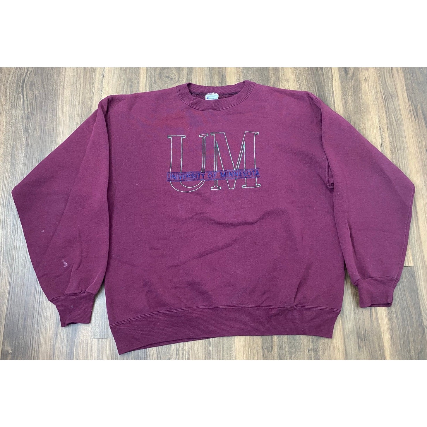 VTG 90s Champion Basic Training UM University of Minnesota Gophers crewneck, L