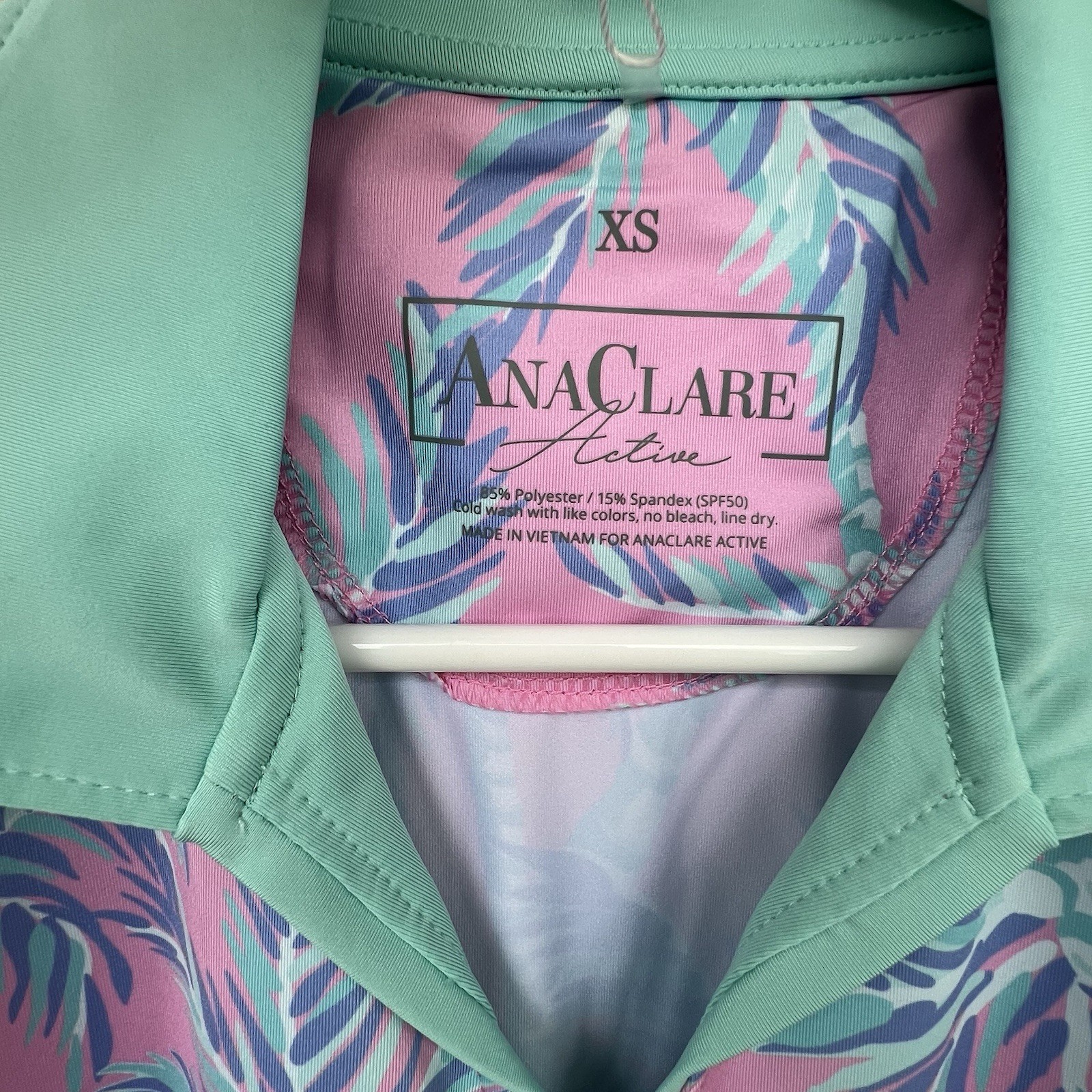 Ana Clare Active UPF 50 Women’s Golf Tennis Polo Palm Tree Print Size Ext. Small