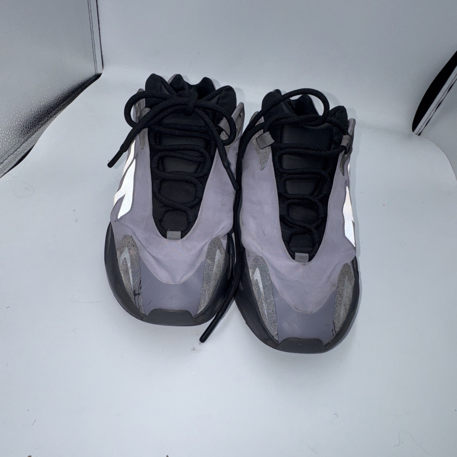 Adidas Yeezy 700 Mnvn Geode Men’s Size 10.5 Used Lining Torn