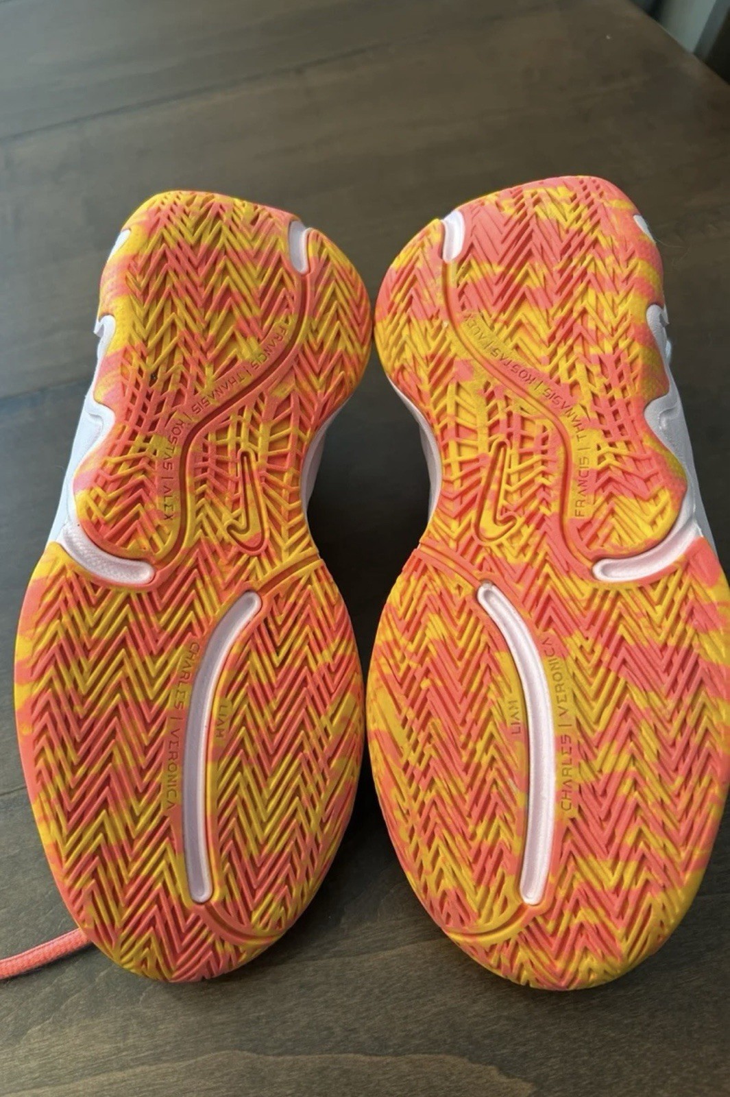 Nike Youth Size 3.5 Athletic Shoes