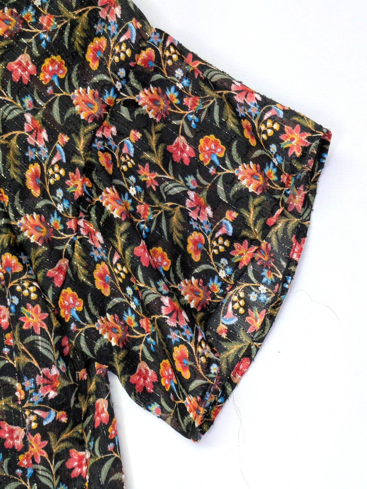 Loft Sheer Floral Blouse Flutter Sleeve Black Gold Shimmer PXS