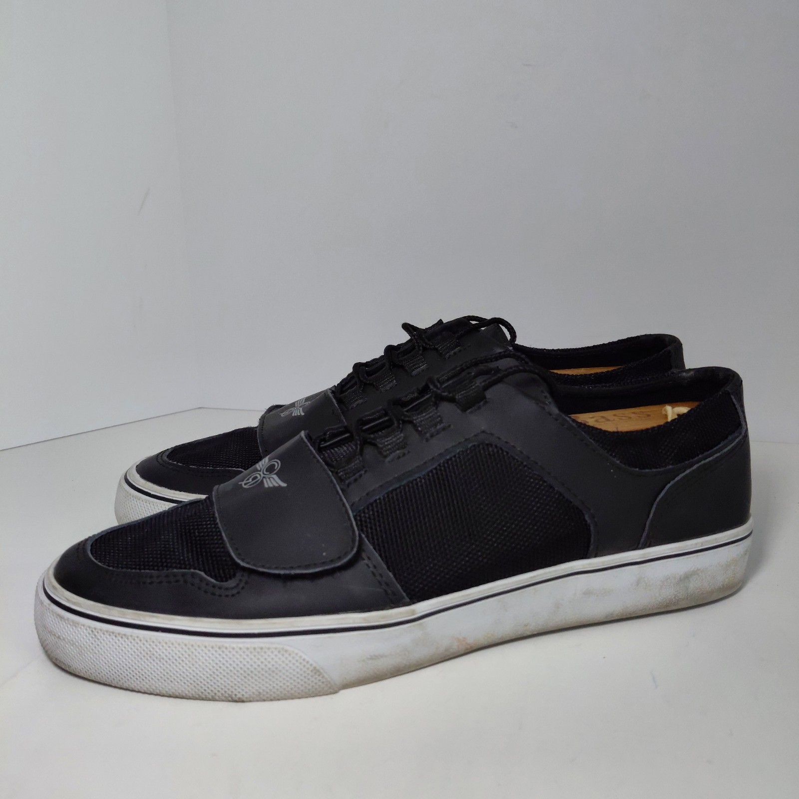 Creative Recreation Cesario Lo Men’s Size 8.5 Leather Sneakers Comfort Casual