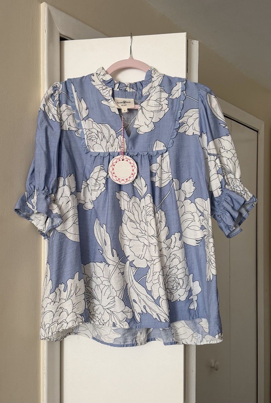UMGEE Blue/White Floral Ruffle V-Neck Puff Sleeve Rayon Blouse Women S