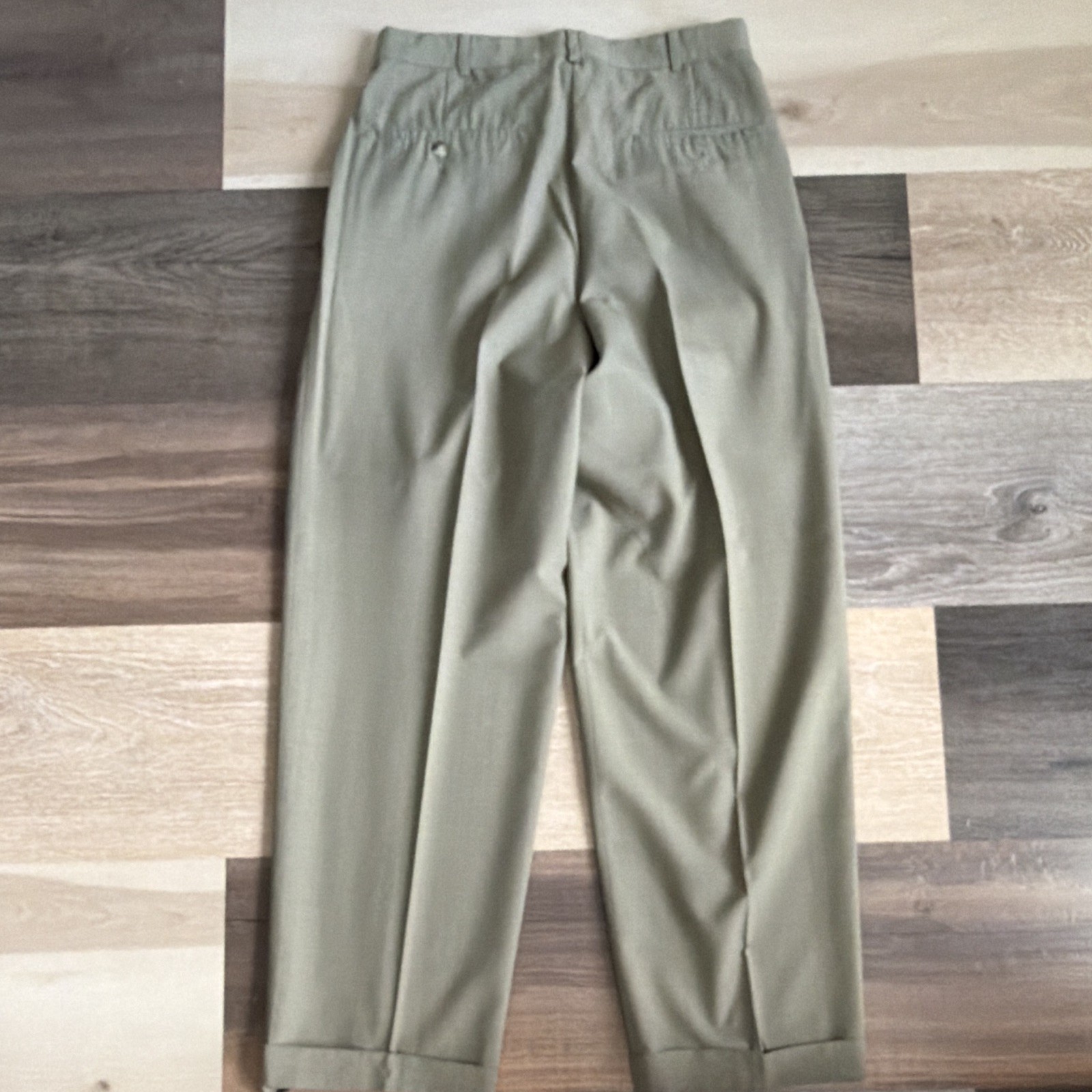Slates Men’s Green Pleated Cuffed Solid Dress Pants Button Closure 24″