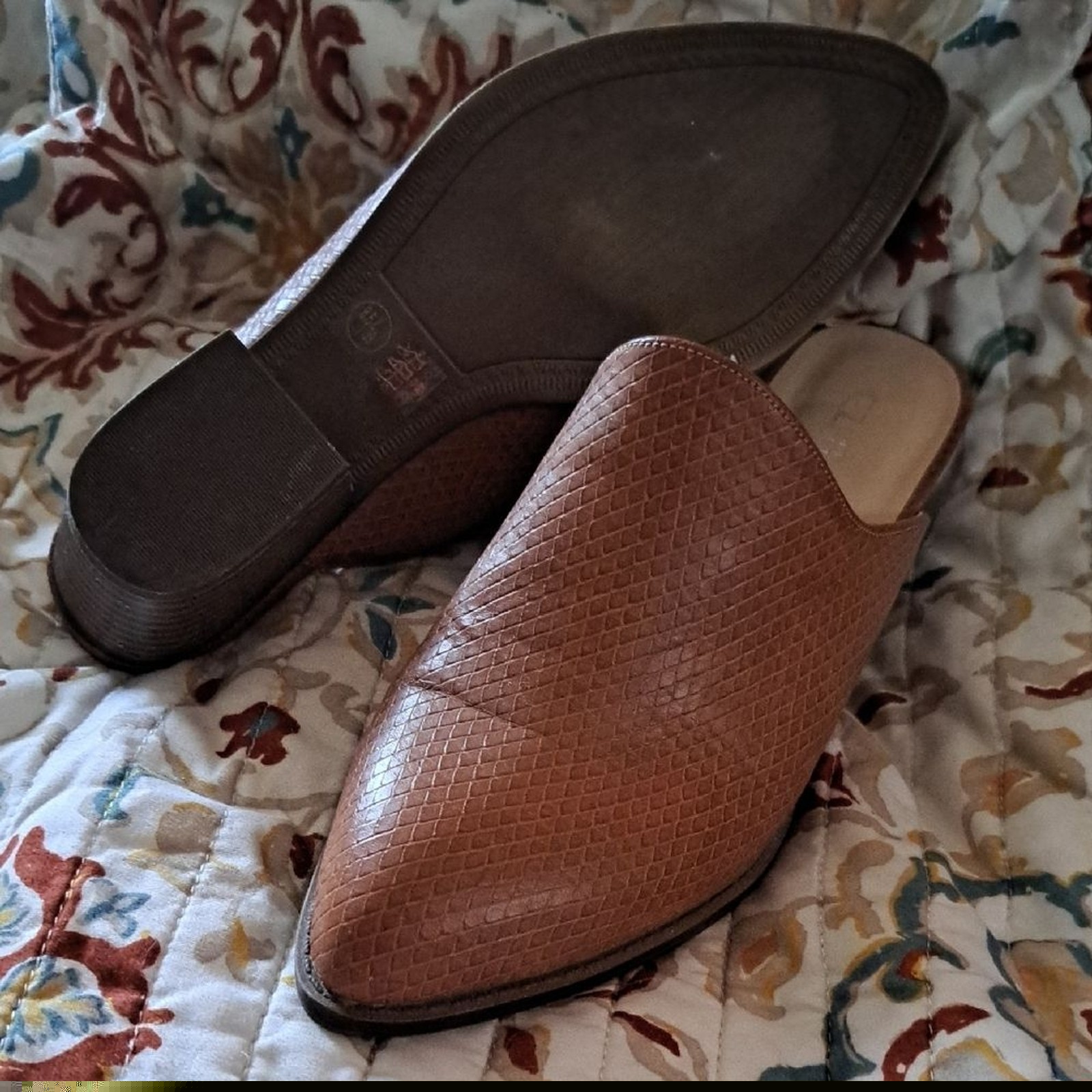 CL by Laundry Brown Mules with Textured Leather