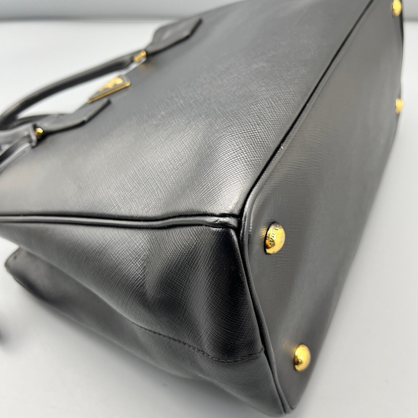Authentic Prada Saffiano Lux Tote Saffiano Leather Tote Black Gold-Tone eBay AG