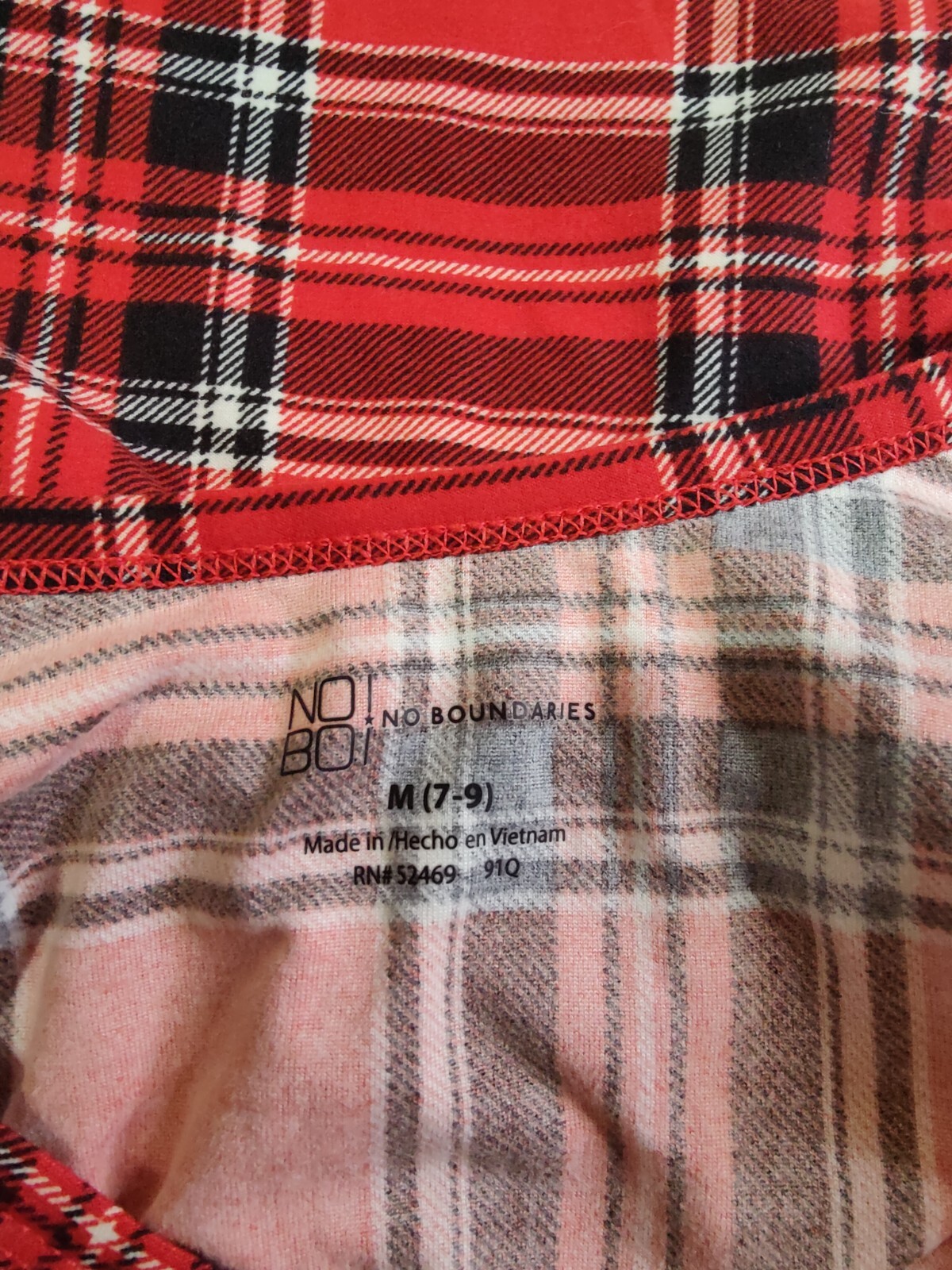 No Boundaries Juniors Red Plaid Scoop Neck Tee Sz Medium
