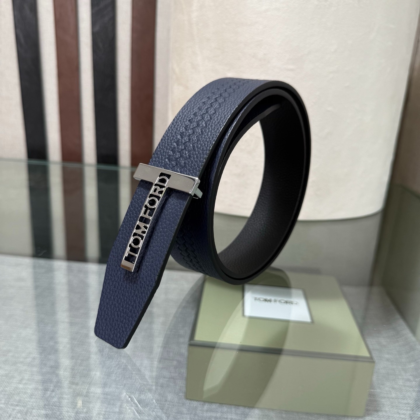 Authentic Tom Ford Reversible Leather T-Buckle Belt Luxury Designer Fashion