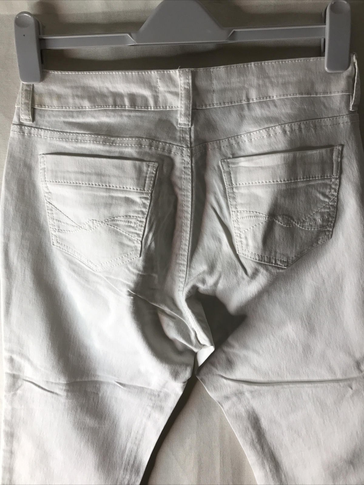 Dean St. Troper France Women’s Capris, White Cotton Blend Pants Varies Sizes New