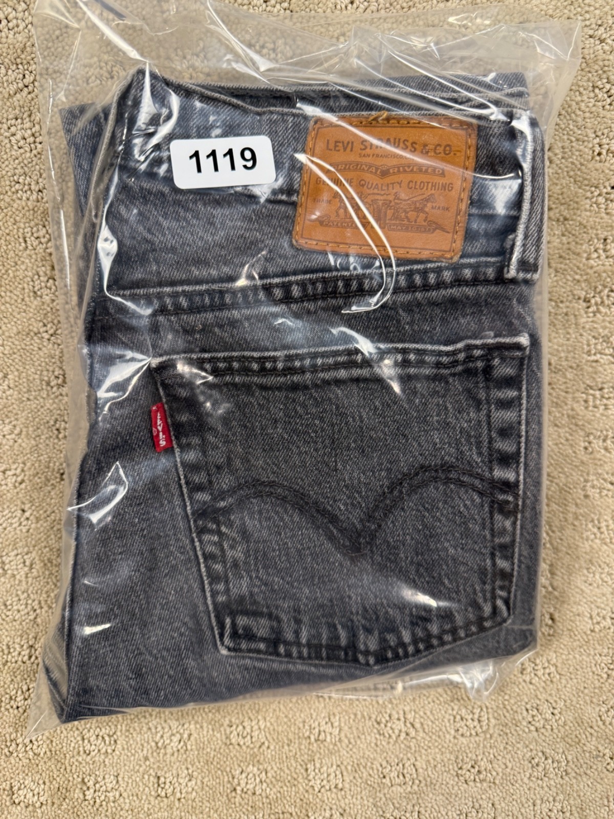 Woman’s Levi’s Wedgie Straight Premium Distressed Black Modern Big E 26×26 #1119