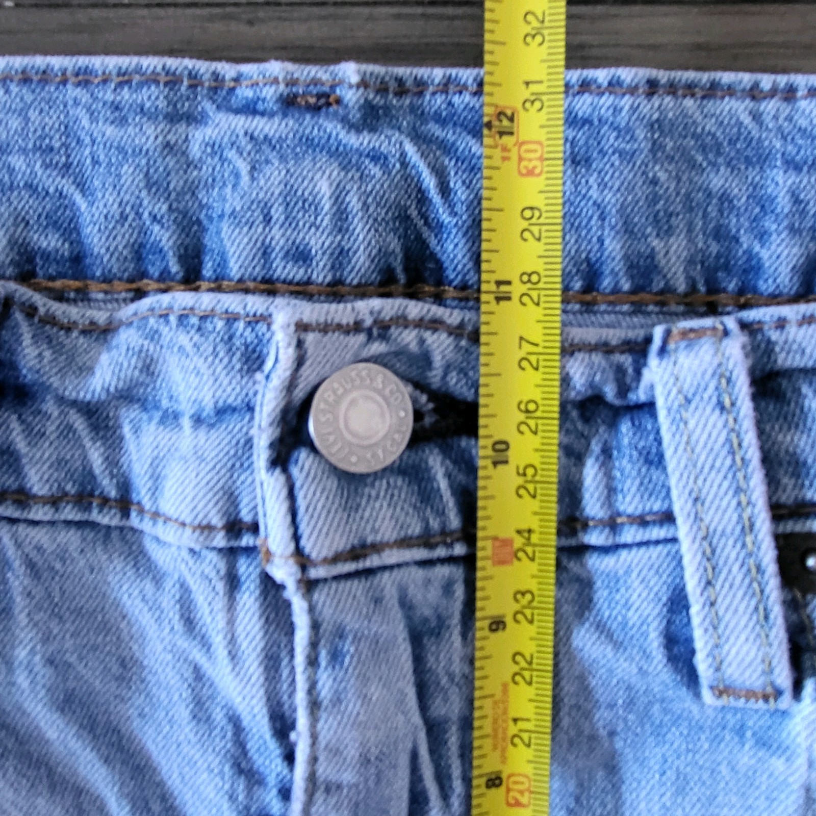 Levi’s 502 Men’s 32×32 Light Wash Big E Regular Fit Denim Jeans