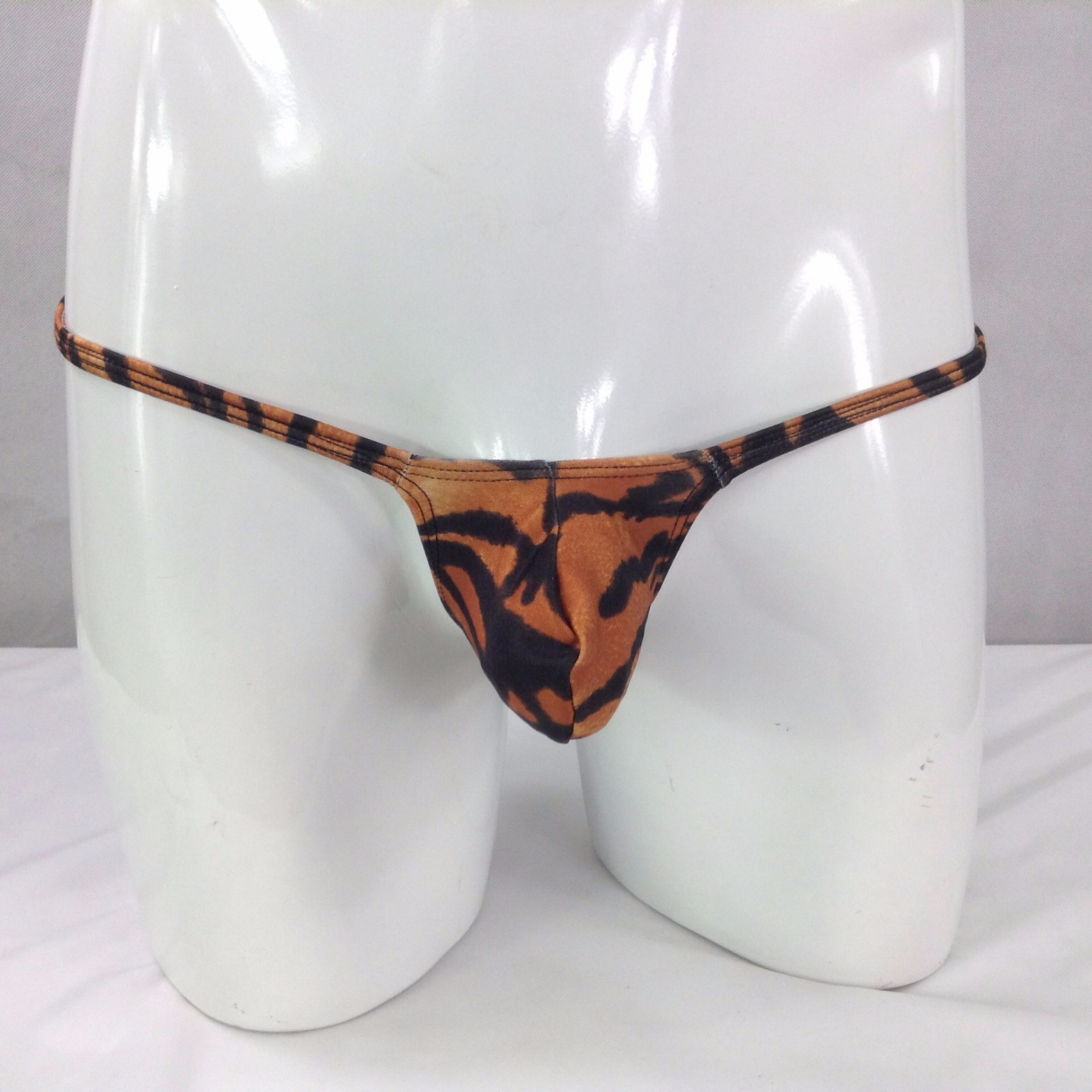 K403 P Mens Sexy String Thong Grape Smugglers Contoured Pouch prints Swim Fabric