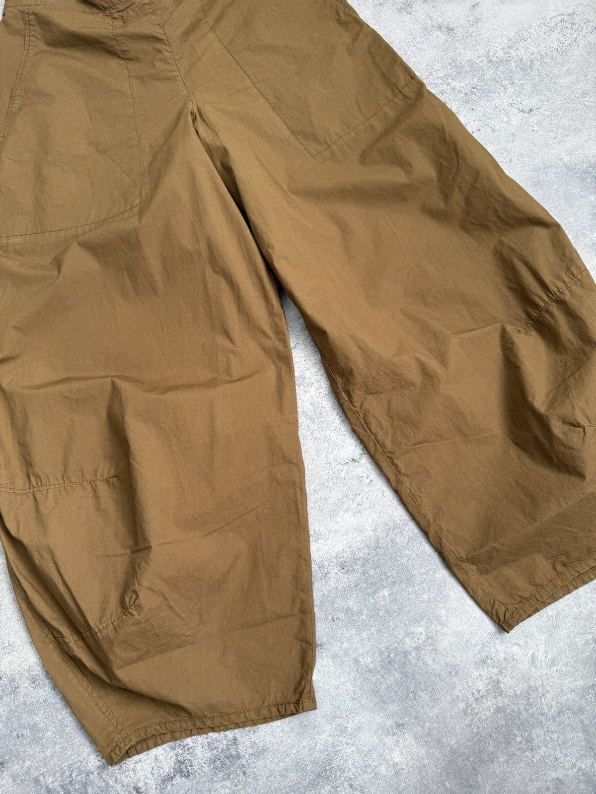 OSKA Trousers Baggy Pants Brown Size 2 Wide Barrel Balloon Women Parachute Japan