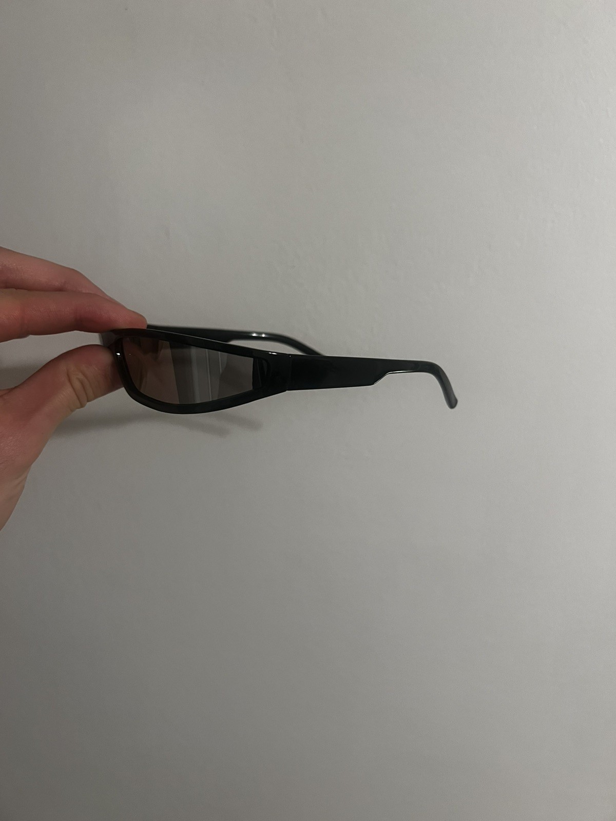 Travis Scott Utopia Era Rick Owens style Sunglasses black frame mirror lens