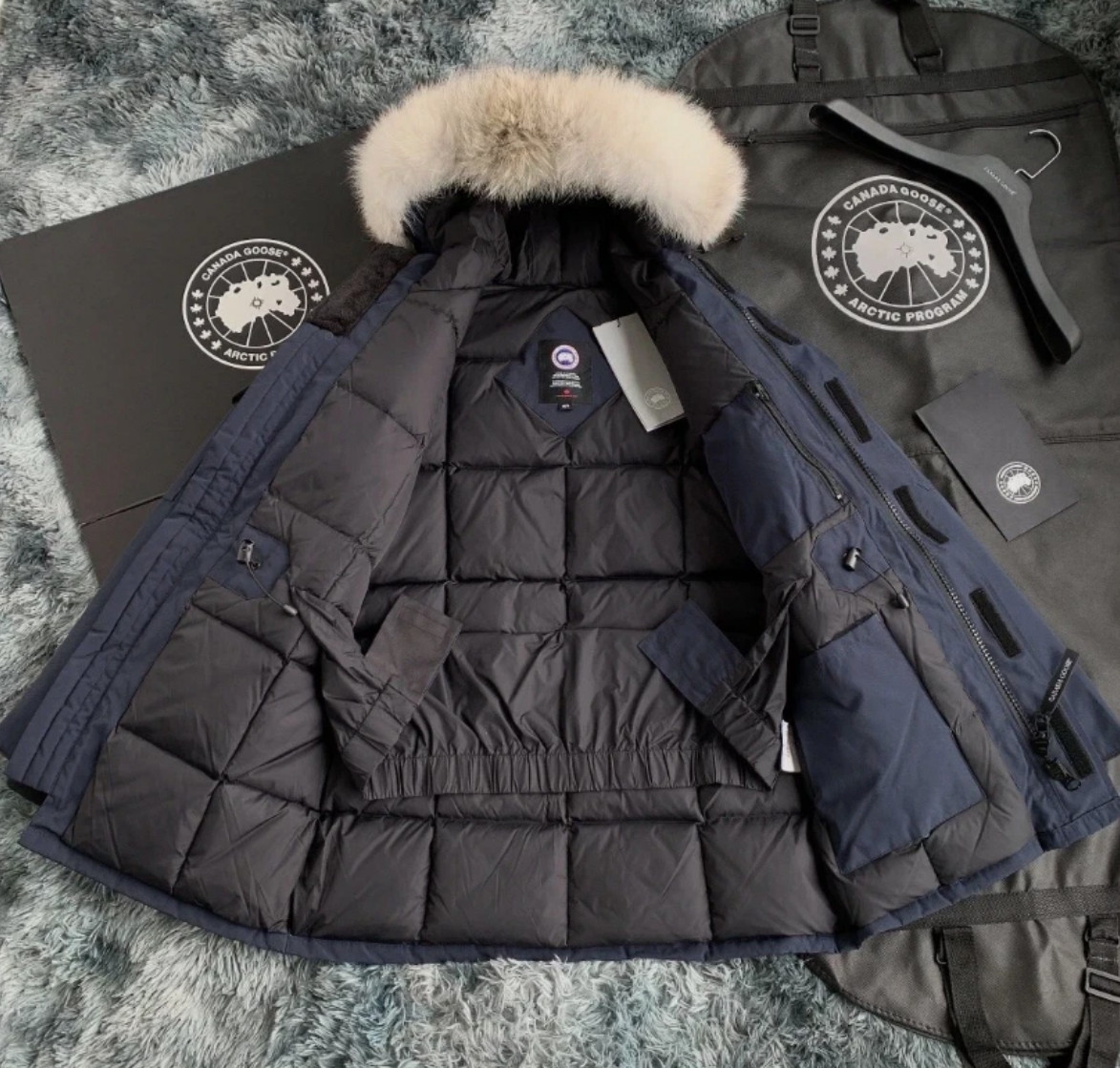 🔥Free Shipping Canada Goose 08 Men’s Expedition Parka Blue Down Jacket