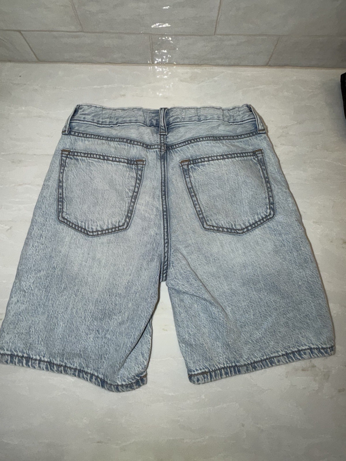 Abercrombie Kids Girls Light Wash Denim Shorts 9/10 Regular Pockets 10″ Inseam