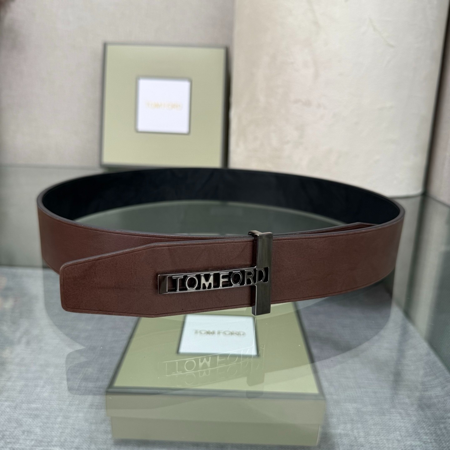 Authentic Tom Ford Reversible Leather T-Buckle Belt Luxury Designer Fashion