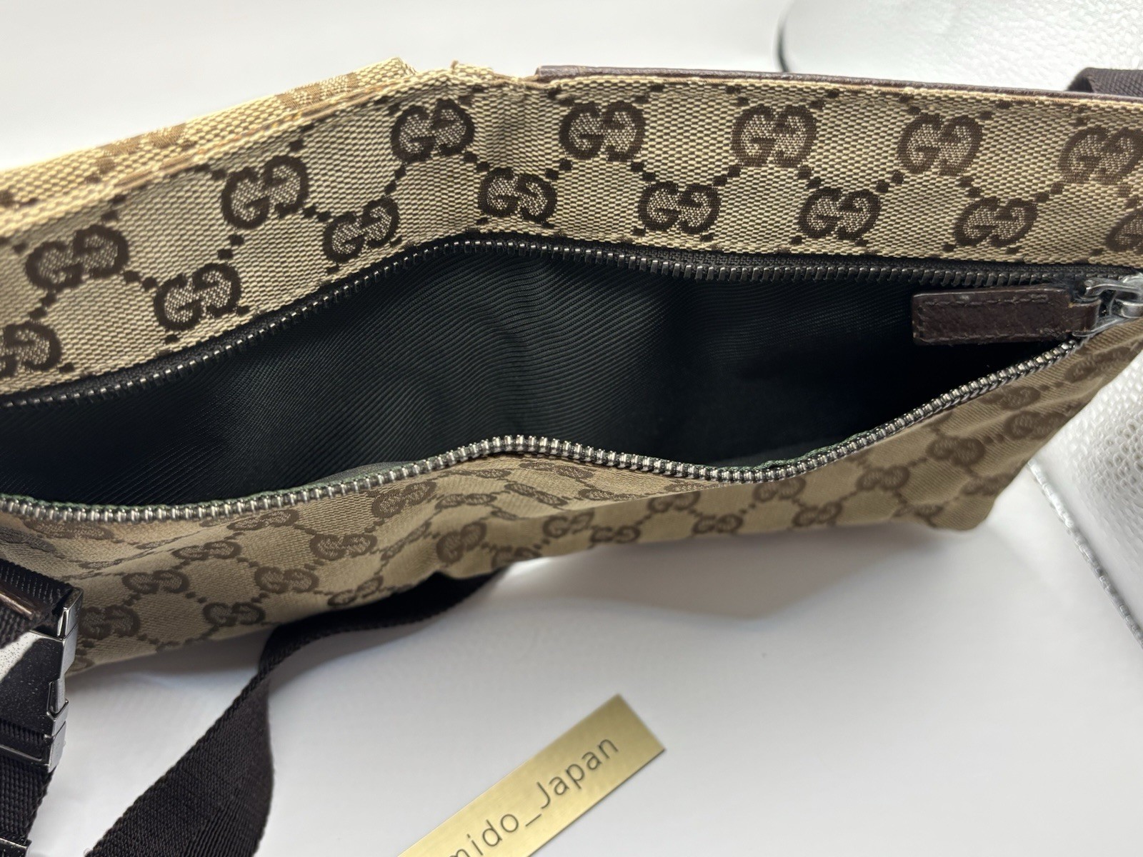 GUCCI Auth GG Waist Pouch shoulder Bumbag Belt Bag Fanny Pack Vintage