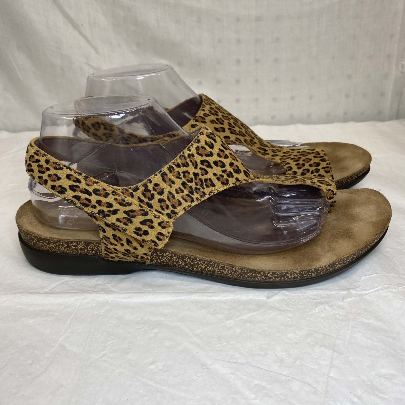 Dansko Reece Womens Sandals Leopard Print Suede Toe Loop Comfort Size 42 11.5/12