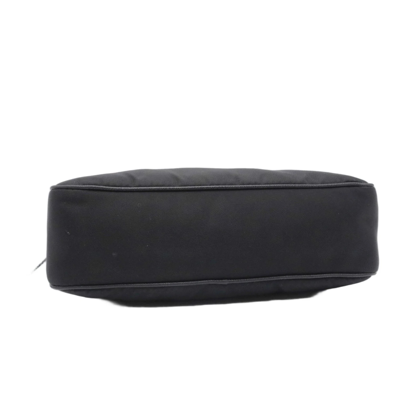 Prada Re Edition 2005 Shoulder Bag Black Tessuto Nylon (mm060526a5r)