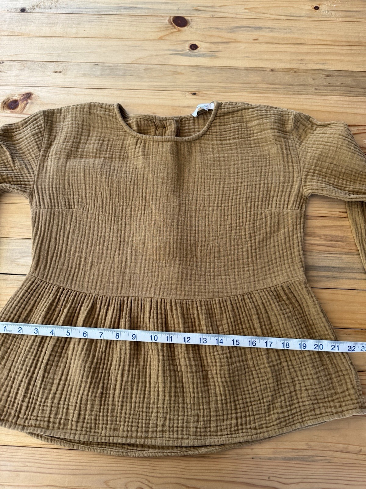 Casual everyday summer Madewell button back long sleeve peplum size xs