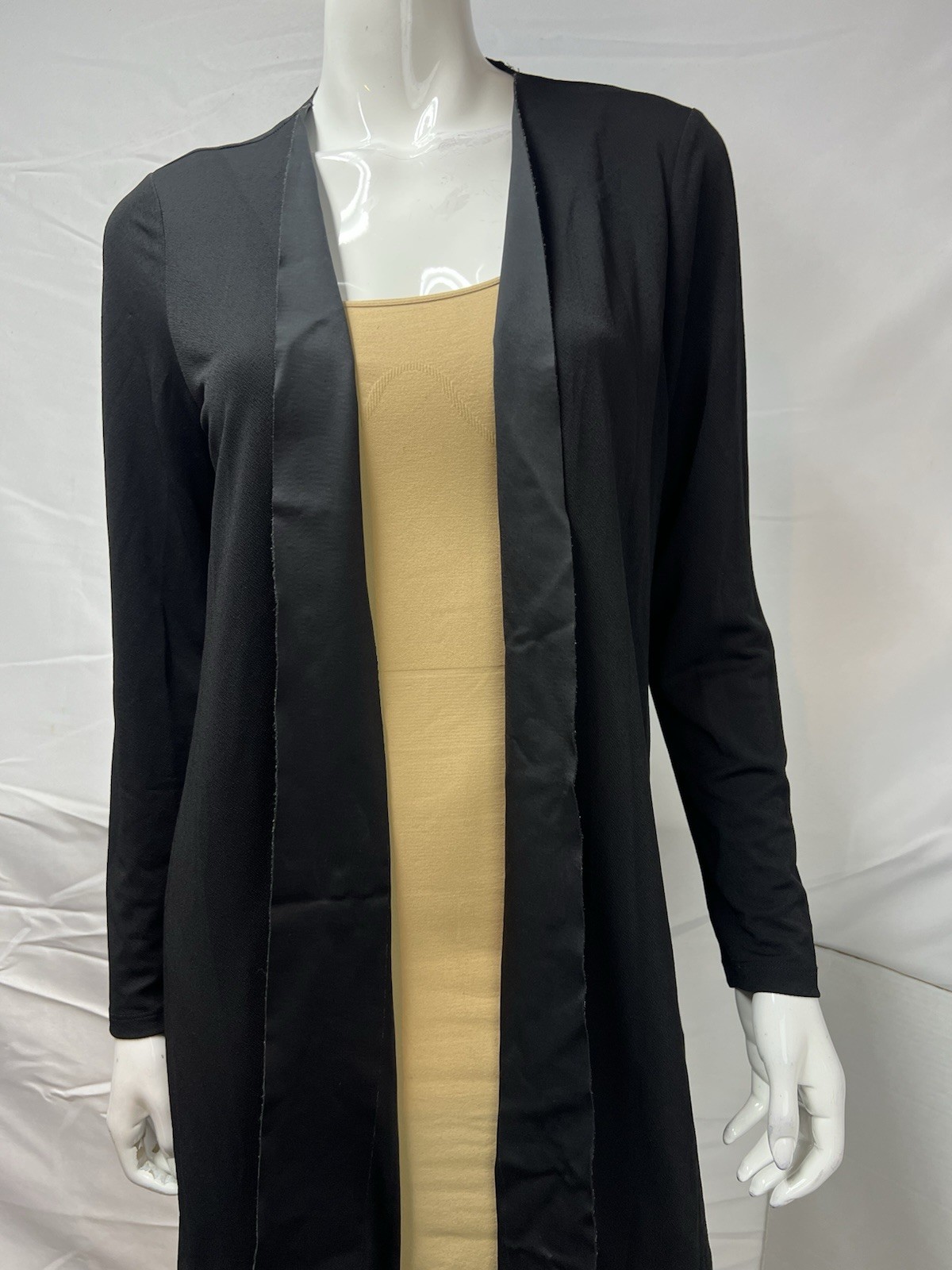 Donna Karan New York Black Label Women’s M Black Crepe Draped Knee Length Topper