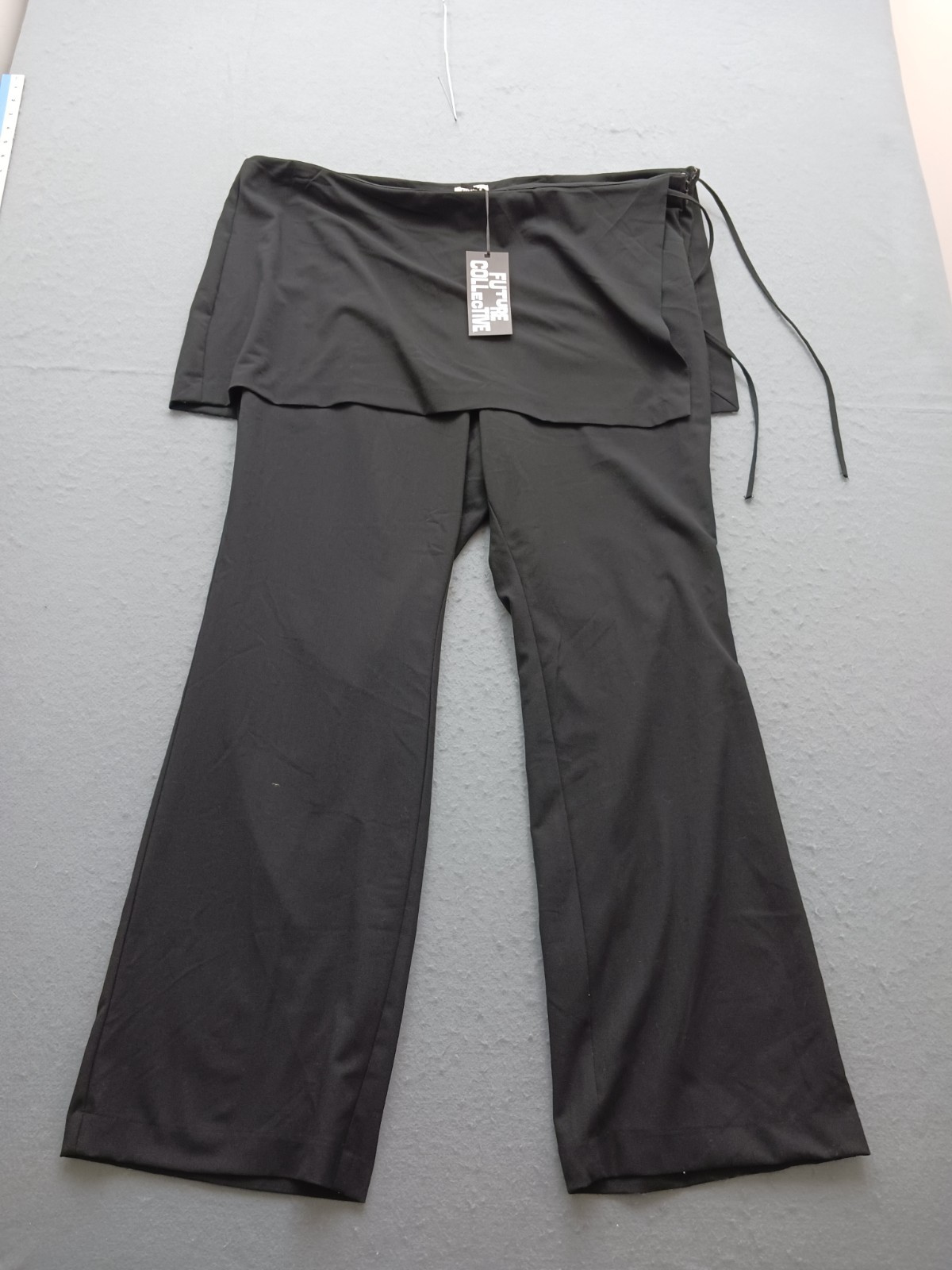 Future Collective Women 22 Pants Black Polyester Stretch Drawstring Skirted