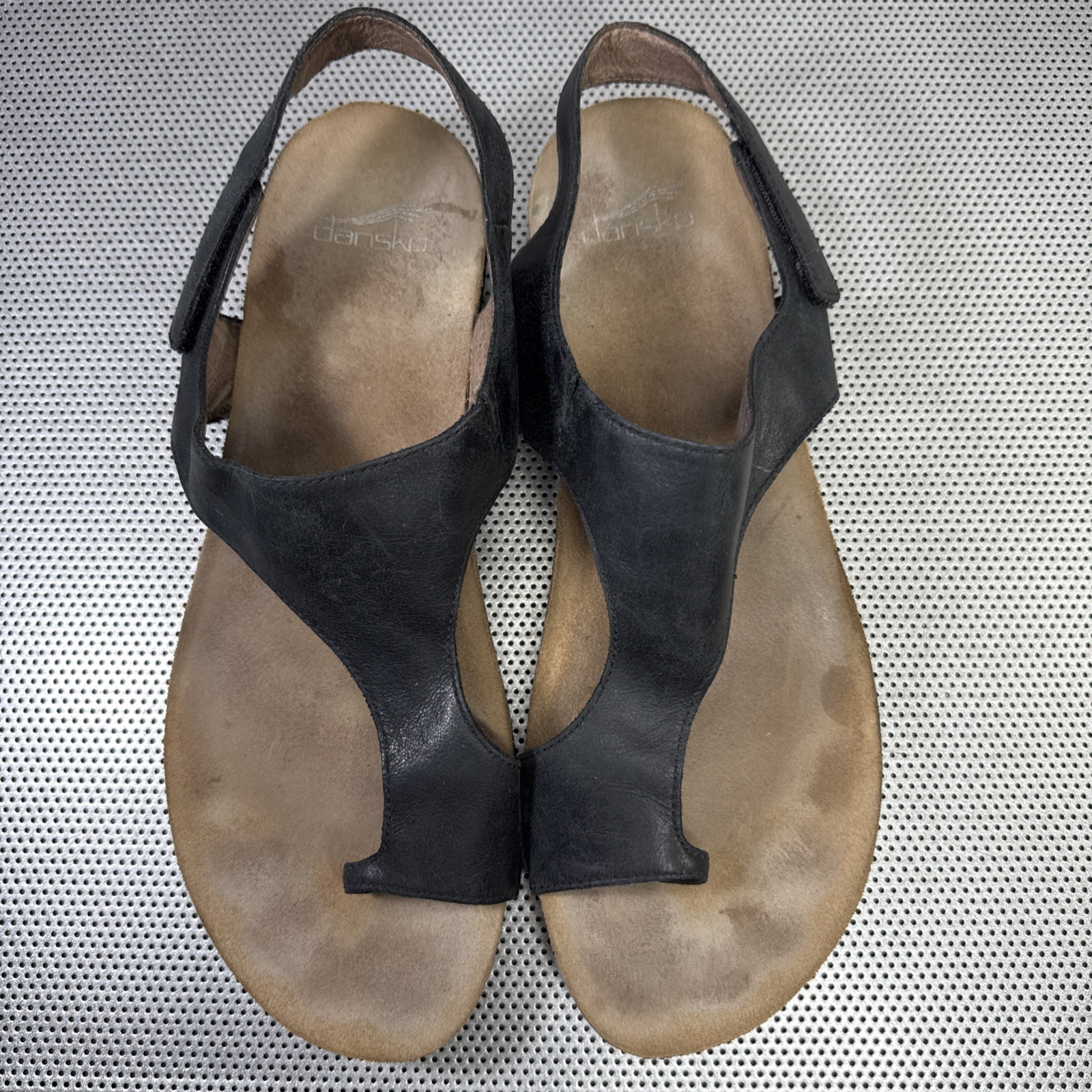 Dansko Reece Waxy Burnished Black Thong Sandal Size 42- Women’s 11.5-12