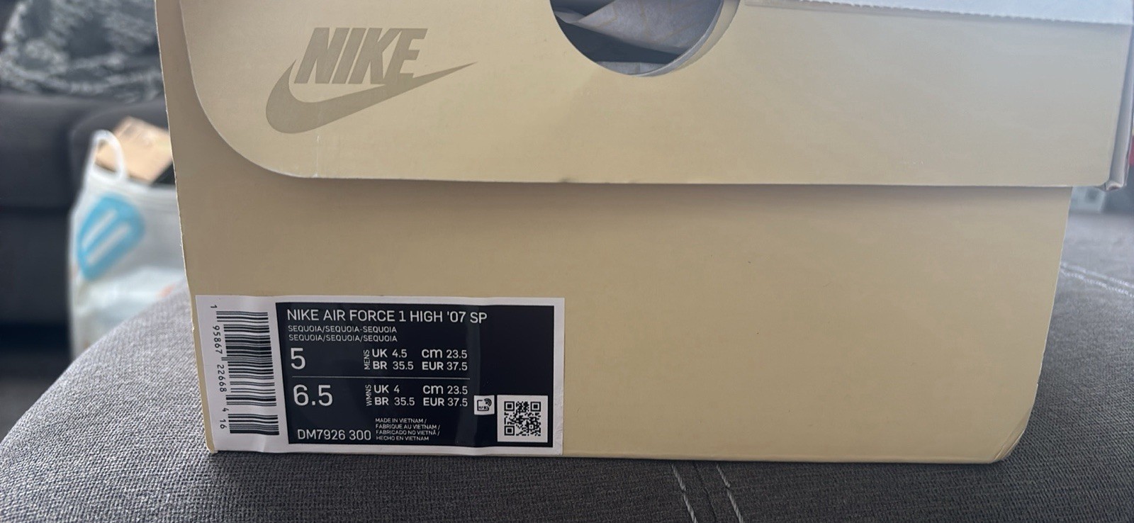 Nike Billie Eilish Air Force 1 High ’07 SP Sequoia Green Hook & Loop DM7926-300