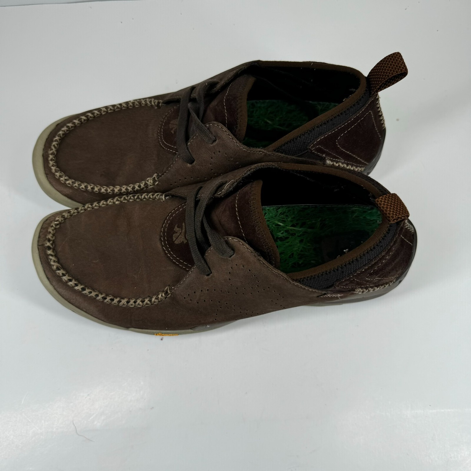 Cushe Baja Chill Men’s US 11 Dark Brown Suede Oxford Loafers Vibram Sole UM00131