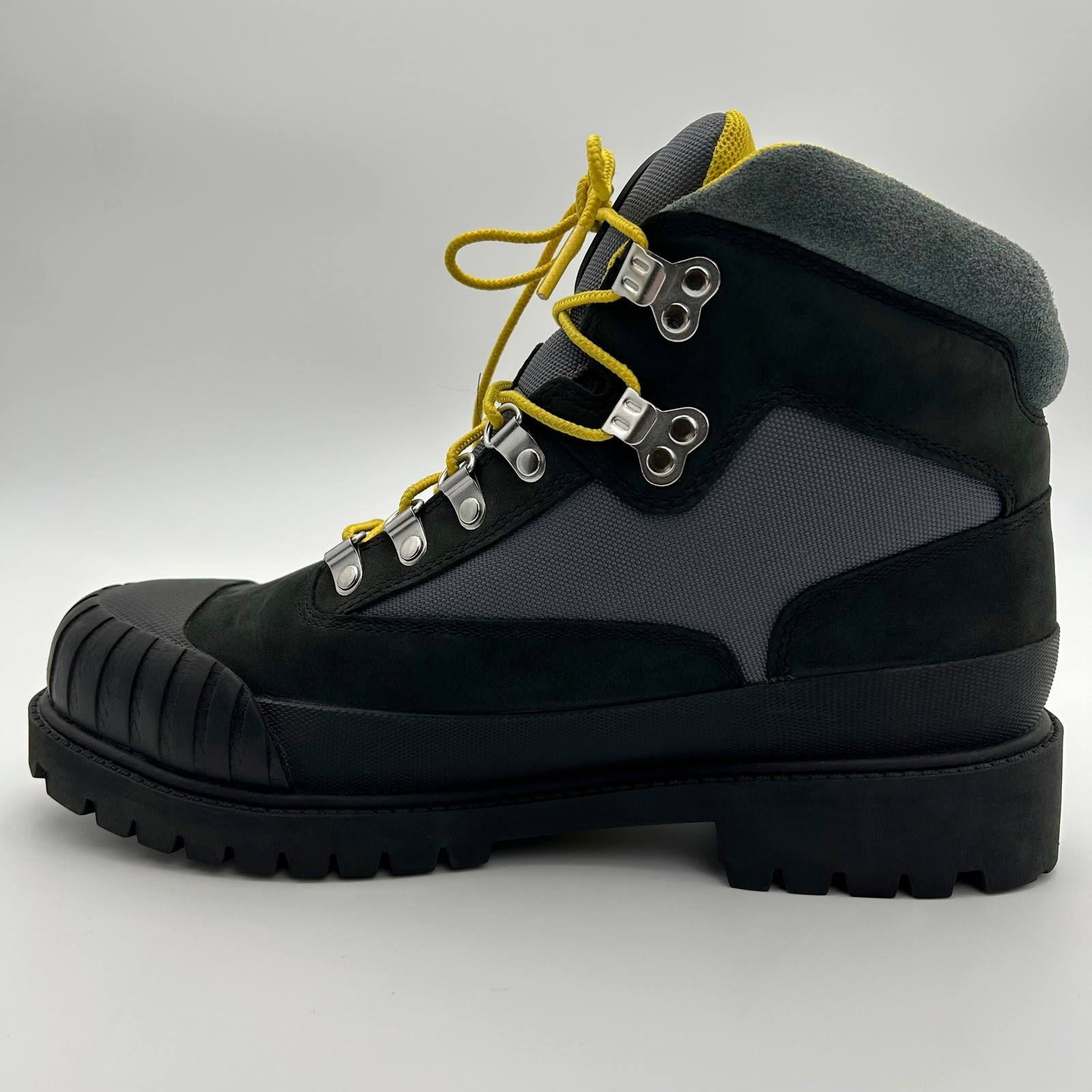 NWOT BLACK MEN’S TIMBERLAND® HERITAGE WATERPROOF LEATHER HIKING BOOTS Size 8