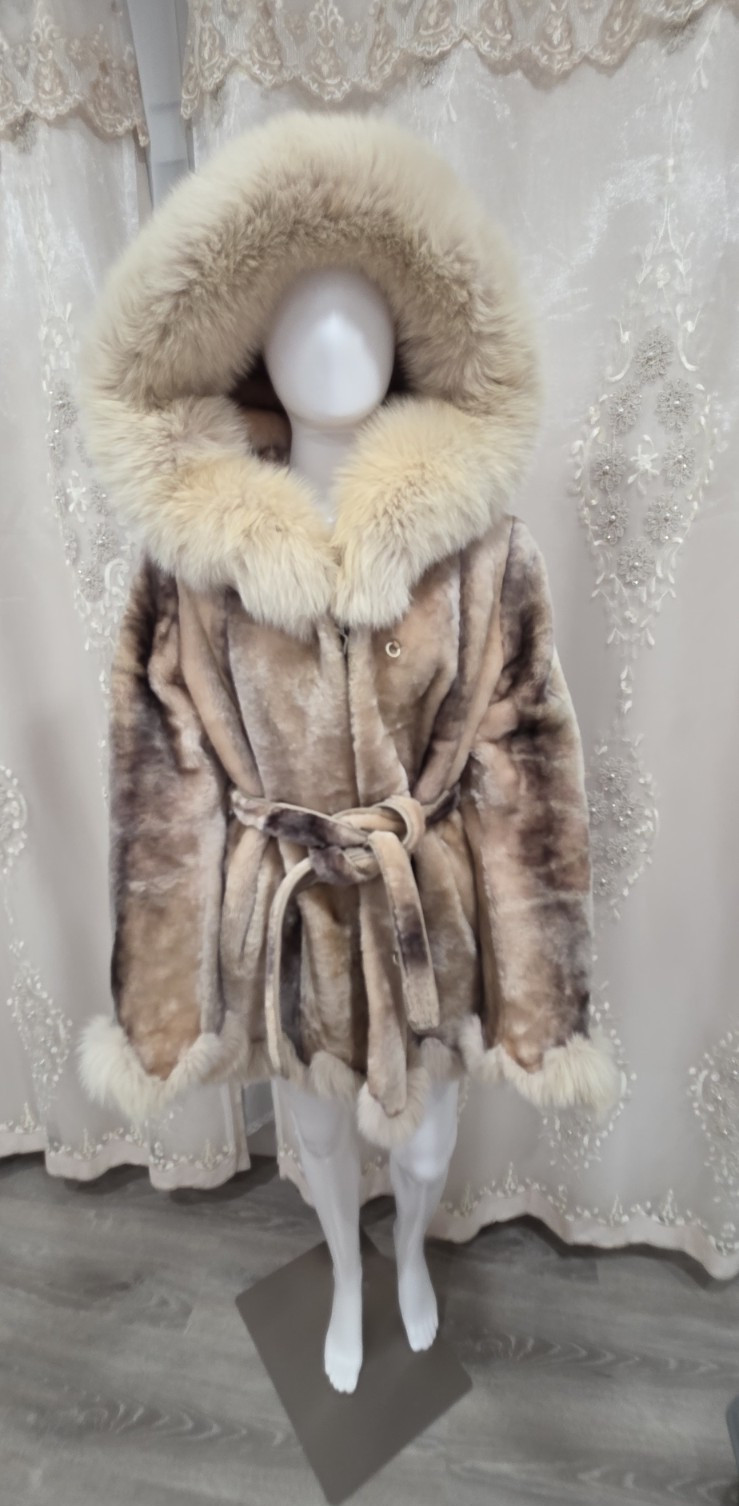 Rokar Women’s Beige/Brown Fur-Trim Hooded Tie Belt Lined Mid-Length Coat M