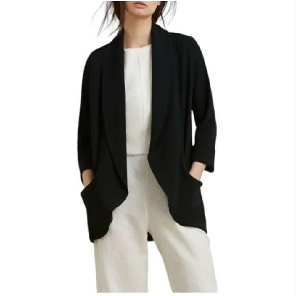 Size 8 – ARITZIA Wilfred Women’s Black Crepe Dressy Jacket