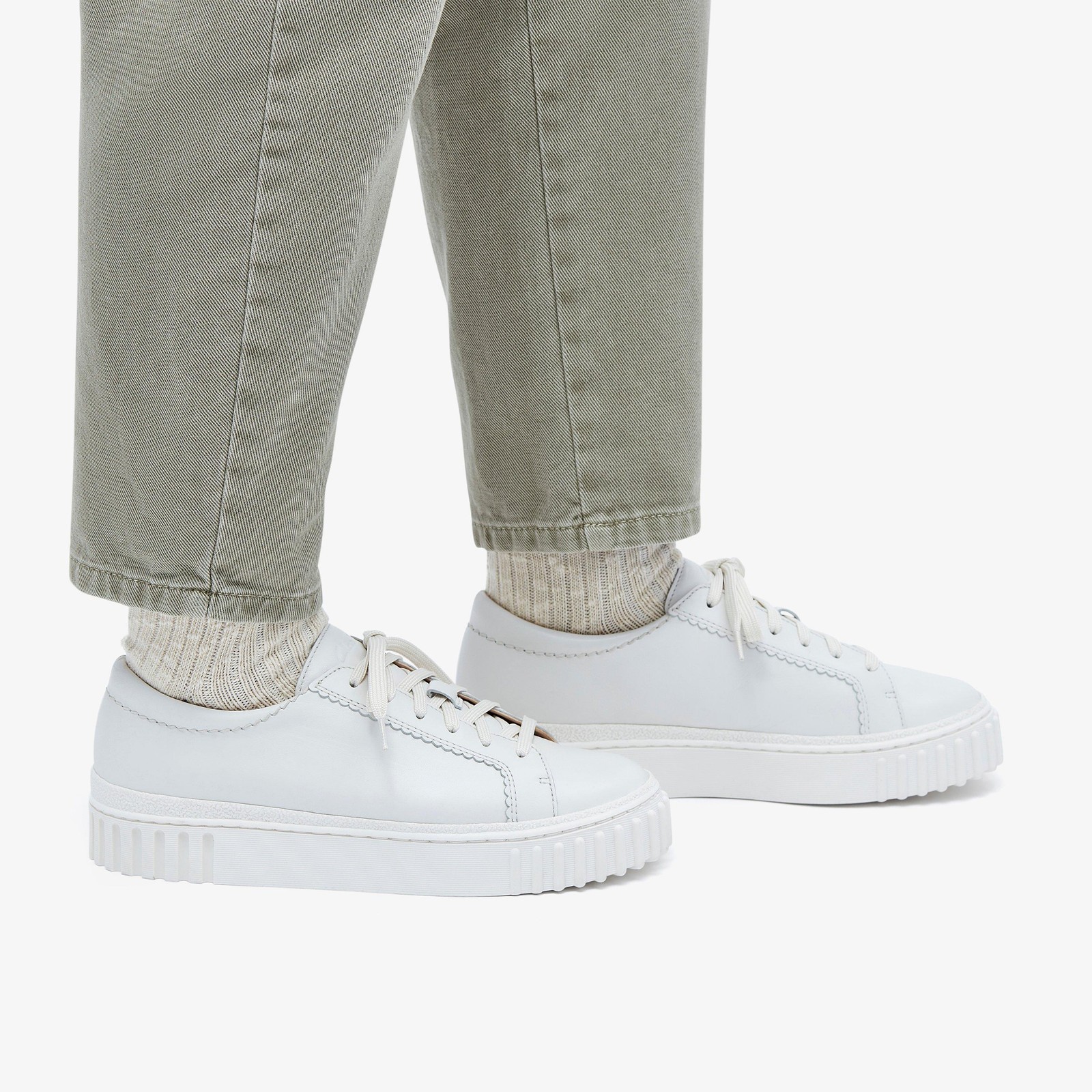 Mayhill Walk Off White Leather