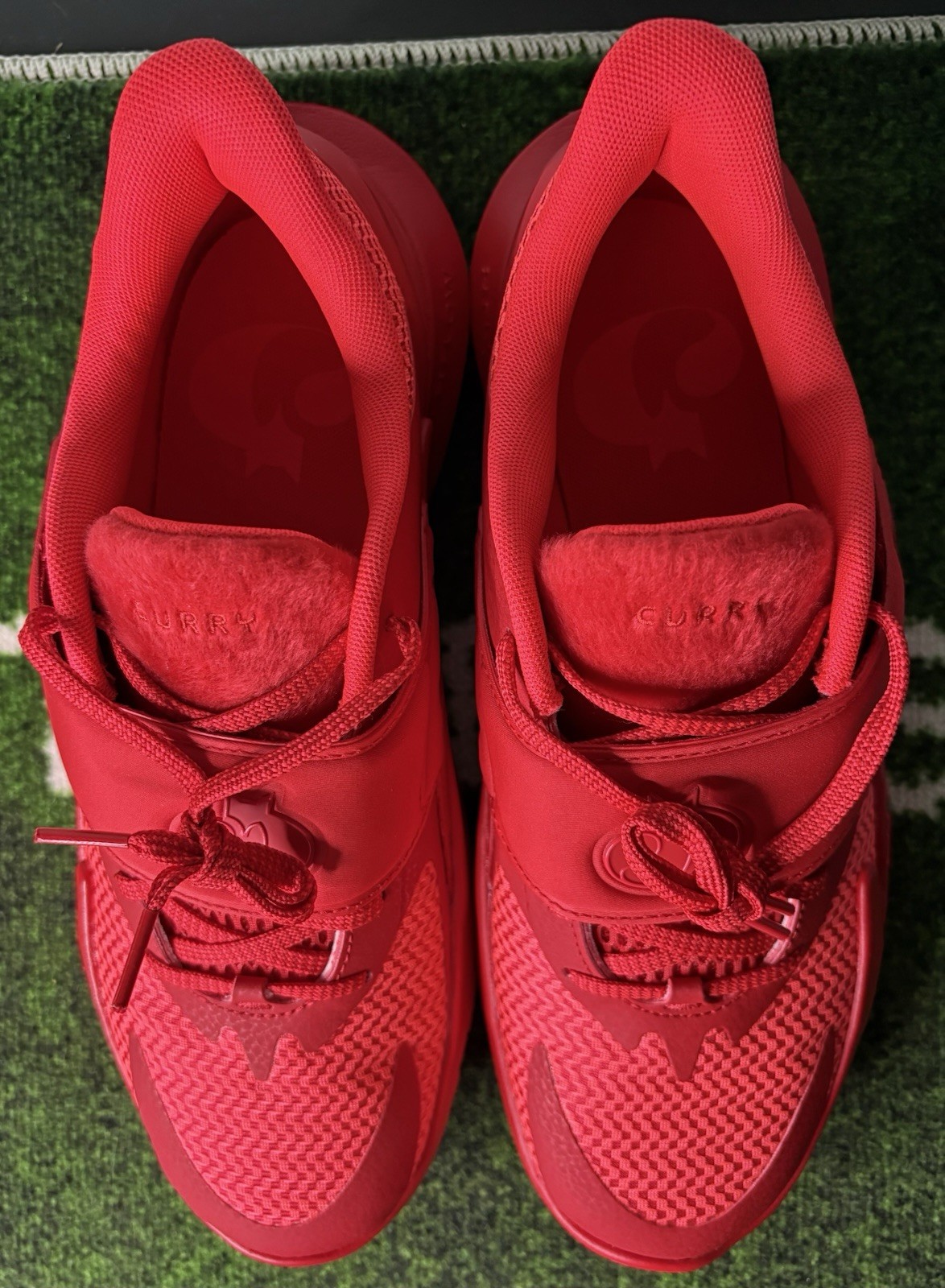 US Men’s 9.5 – Under Armour Curry Brand Curry Fox 2 “Swipa Claus” 6000777-600
