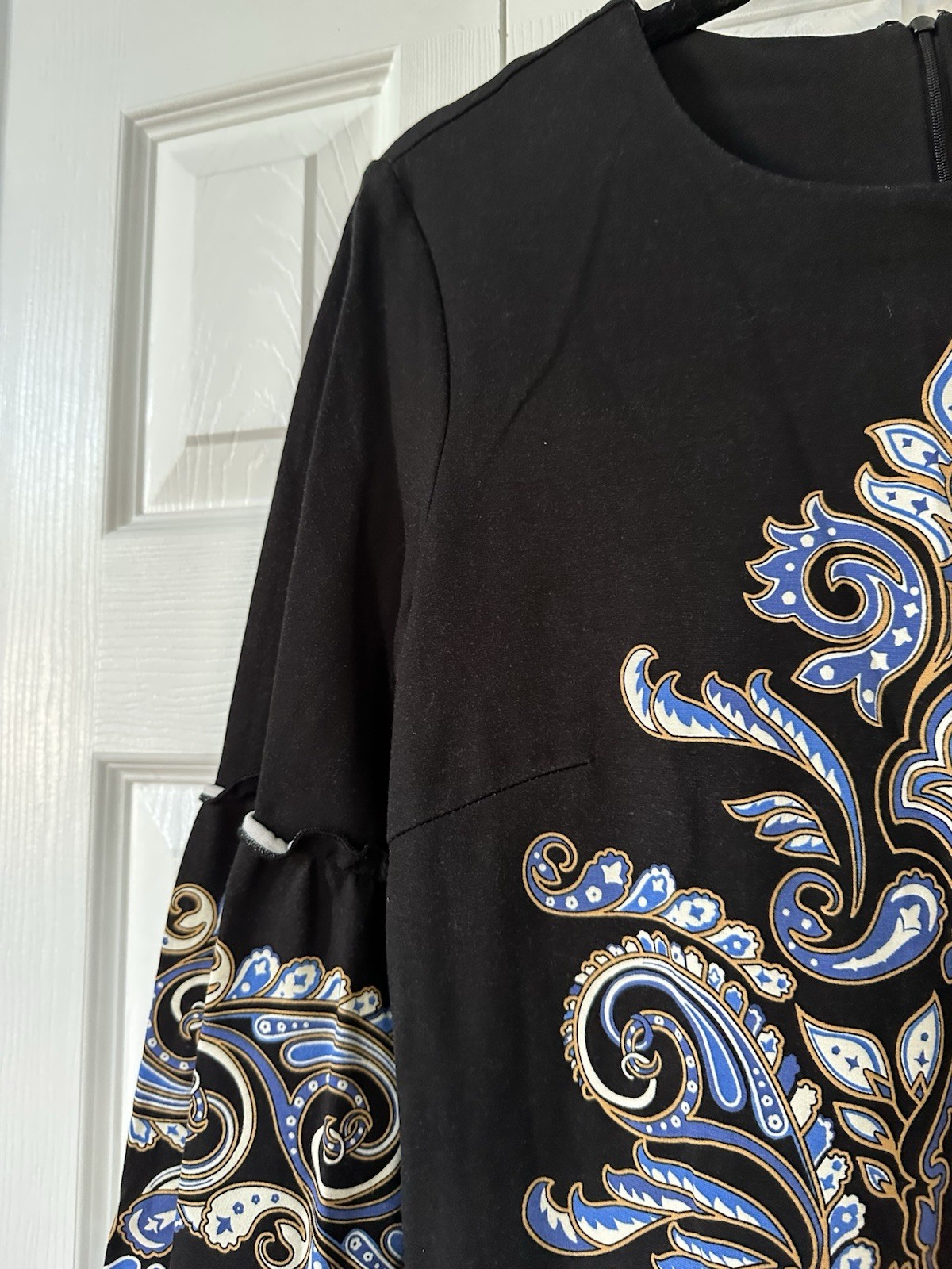 J. Mclaughlin Kinsley Bell Sleeve Black Neo Turkessa Sz M