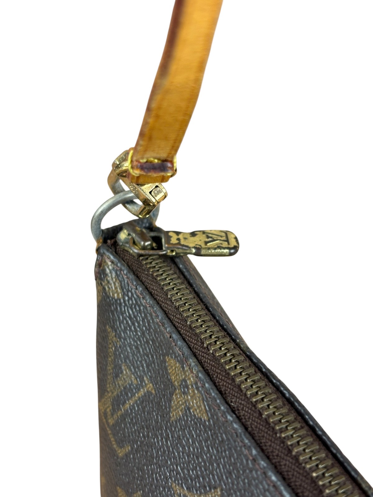 Size OS – Louis Vuitton Monogram Pochette / Pre-Owned