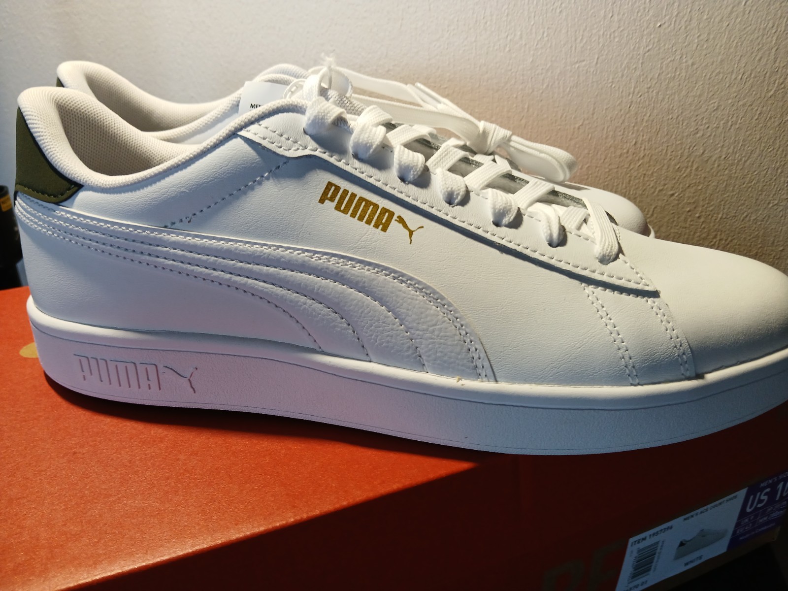 NEW w/BOX! PUMA ACE COURT SNEAKERS ~~ MEN’S SZ US 10/ UK 9 * * FREE SHIPPING