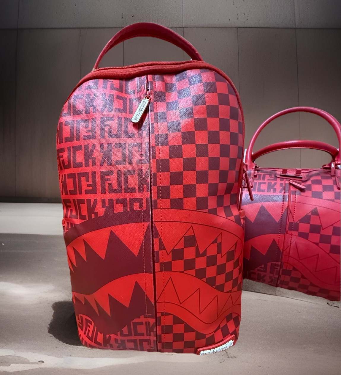RARE SPRAYGROUND DUFFEL & BACKPACK SET VINI VIDI VICI RED SHARK – SOLDOUT 4EVER