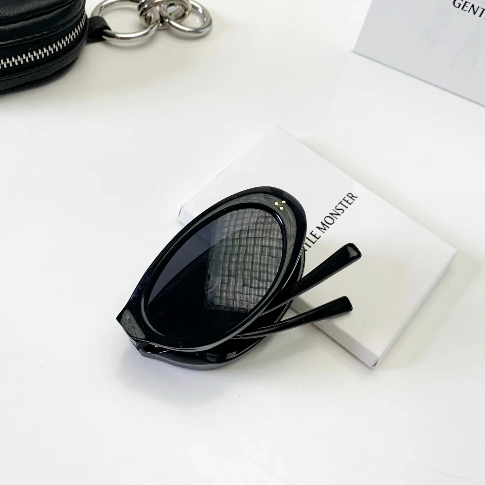 Gentle Monster Model LOLANG Sunglasses Size 51口21-132MM NEW.
