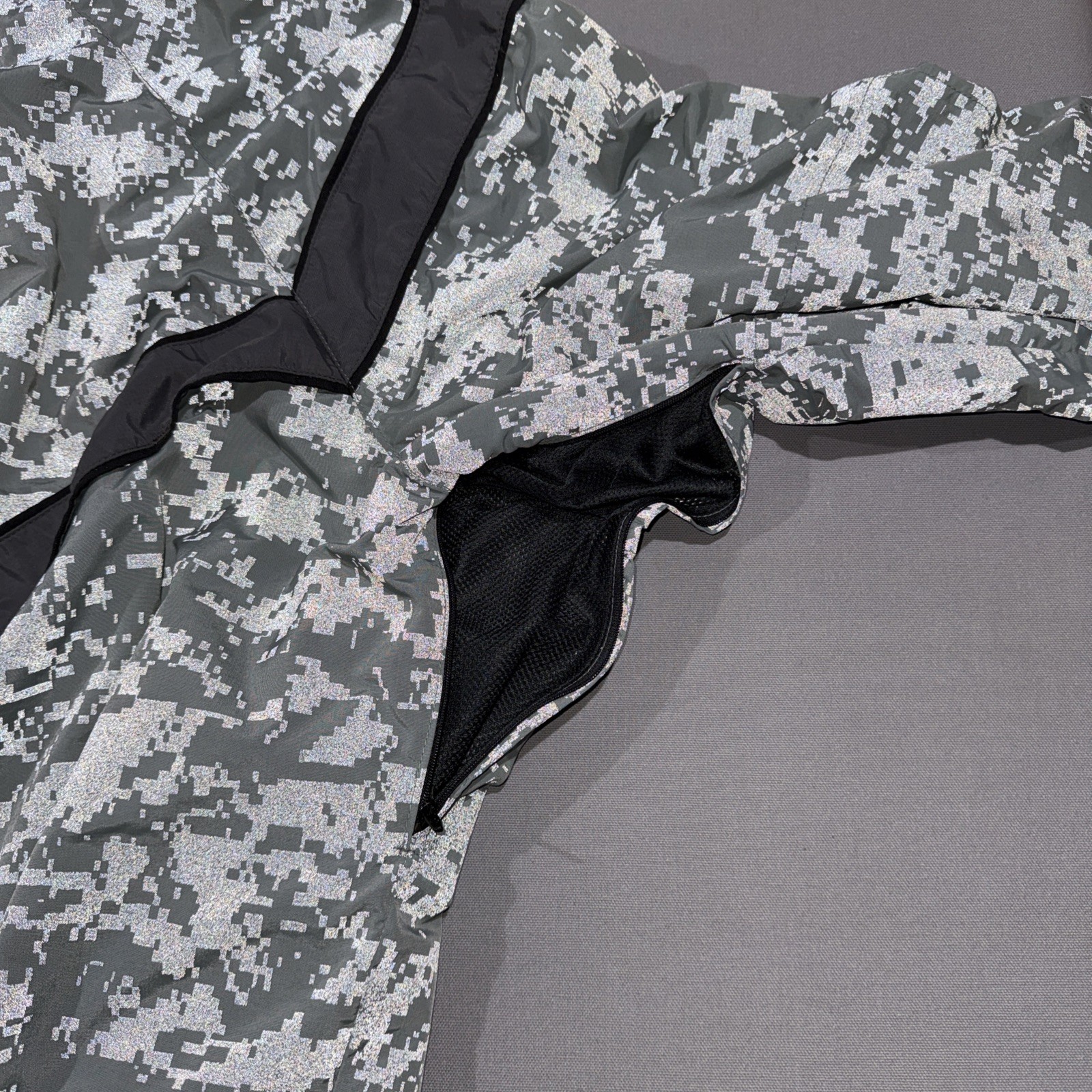 US ARMY DIGICAM PT JACKET ACU DIGITAL CAMO WINDBREAKER REFLECTIVE CAMOUFLAGE