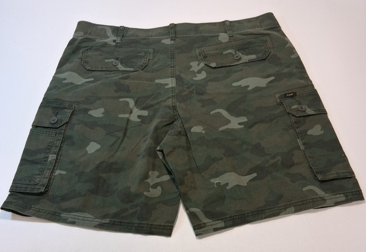 Lee Men’s Active Stretch Fabric Cargo Shorts Green Camo Flex Waistband, 40 New