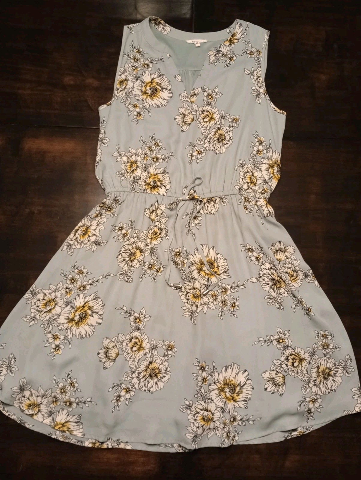 Maurices Women’s M Blue & Yellow Floral Sleeveless A-Line Knee Dress EUC