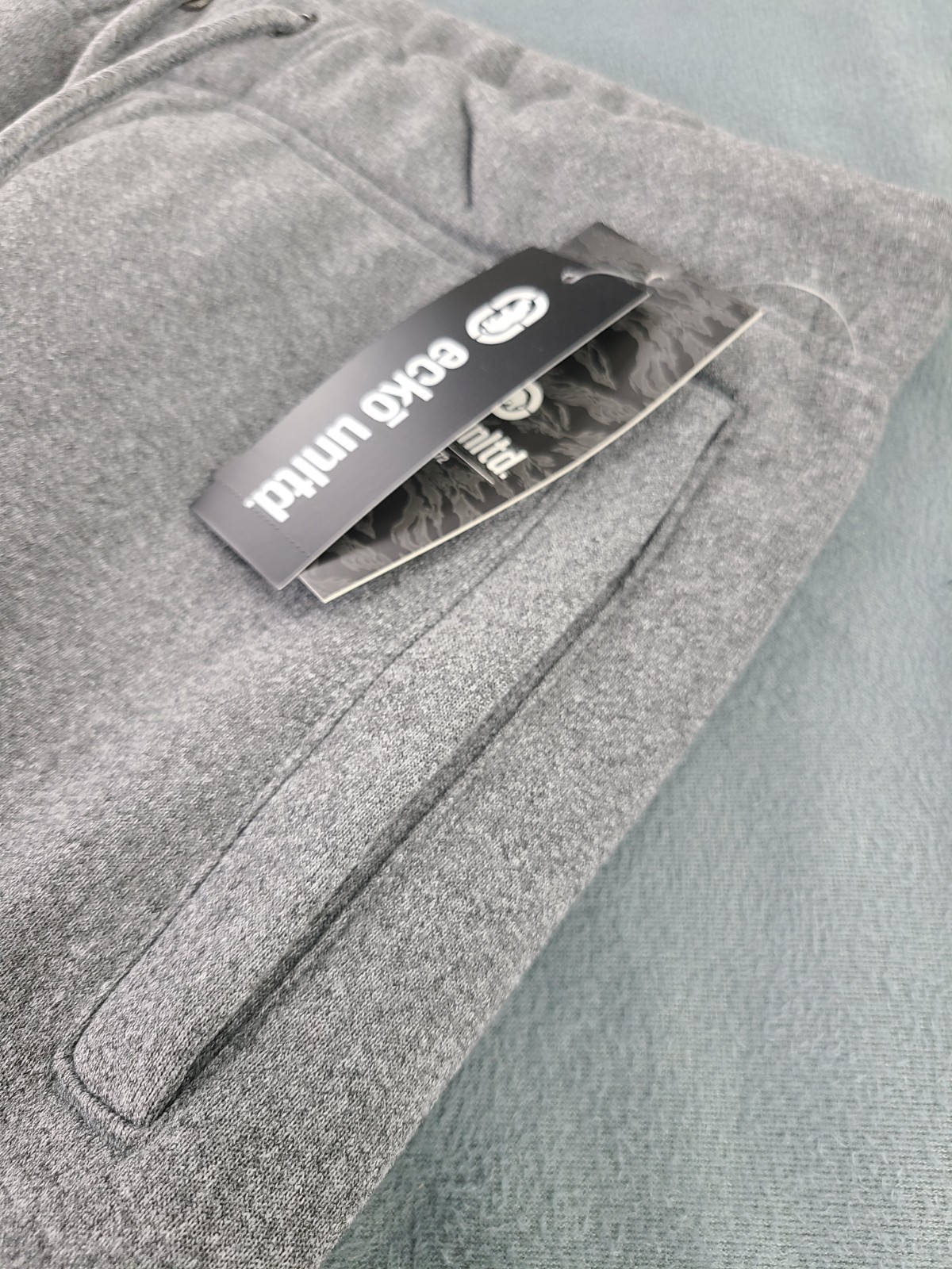 Ecko Unltd. Men’s Scoot Over Joggers With Cargo Pockets Marled Grey Size 3XL