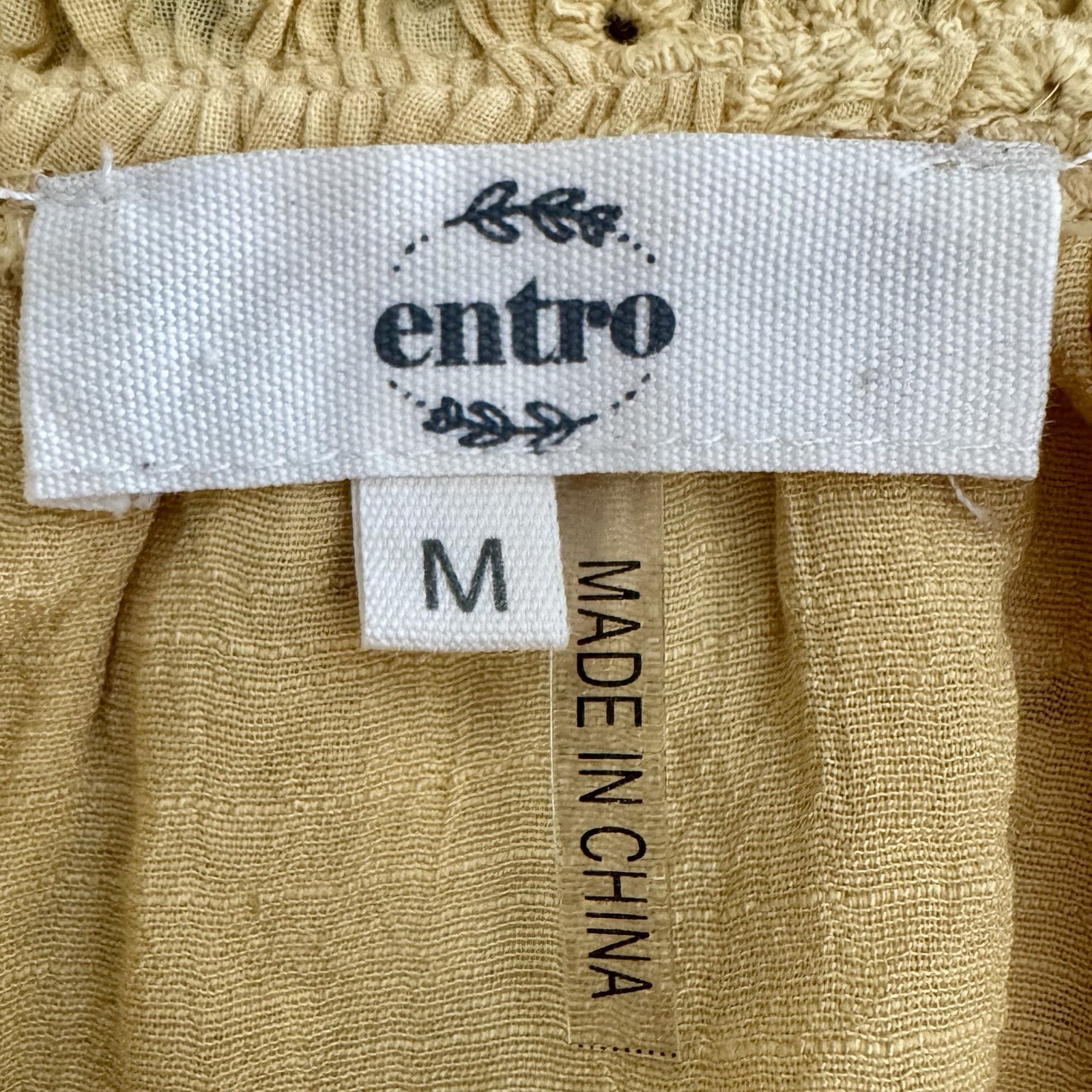 Entro BOHO Yellow Eyelet Crop Top V-Neck Puff Sleeves Lightweight Cottagecore(M)