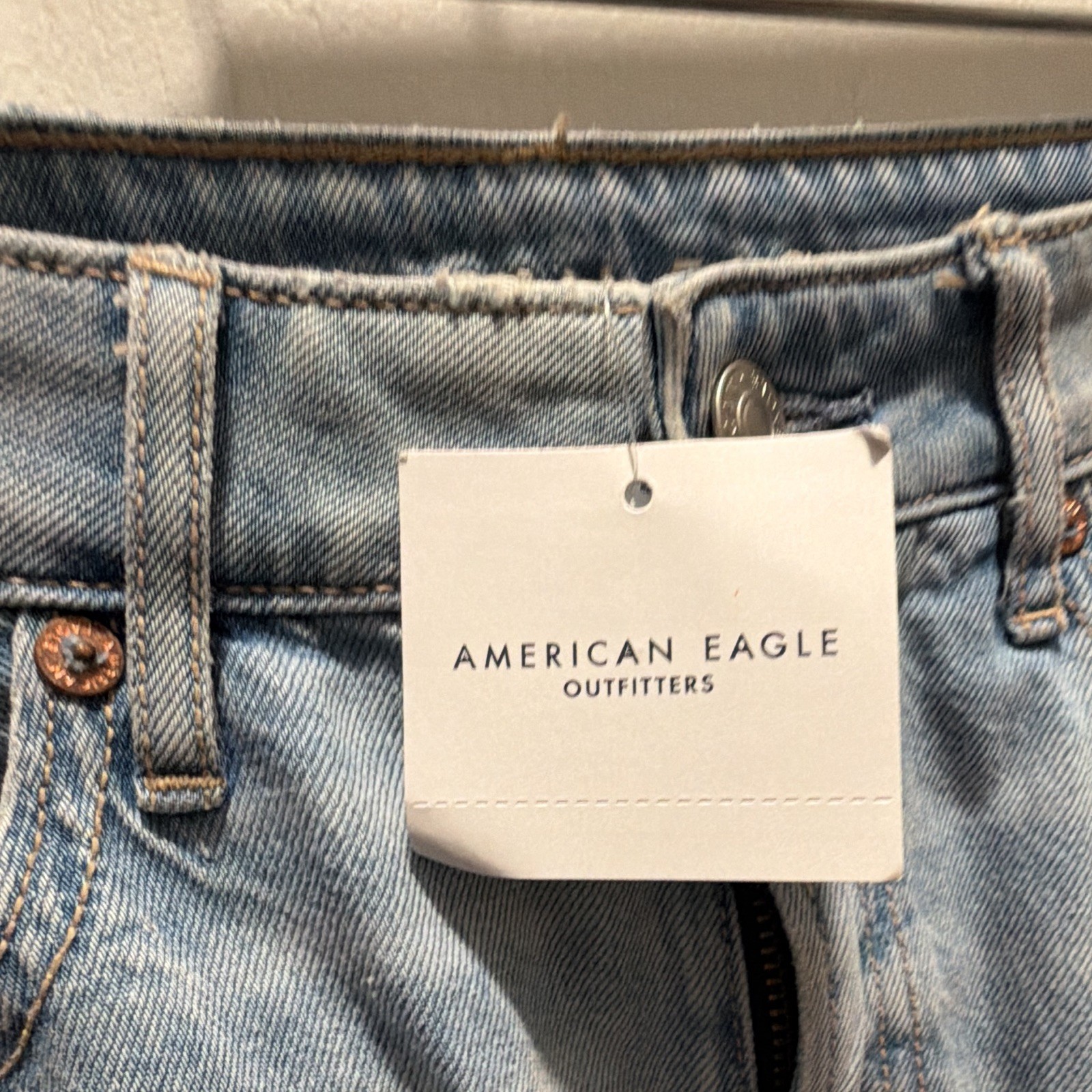 American Eagle Outfitters Light Wash Blue Relaxed Fit Cargo Denim Jeans M