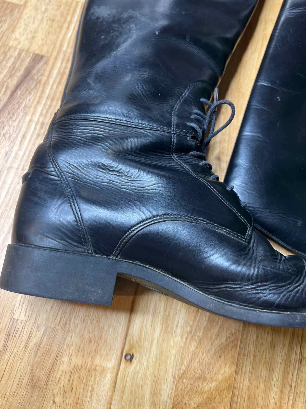 8 Ariat Boots