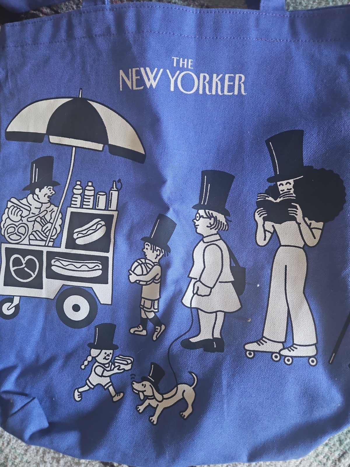 NEW YORKER TOMI UM Art Limited Edition BLUE Hot Dog Canvas Magazine Tote Bag NYC